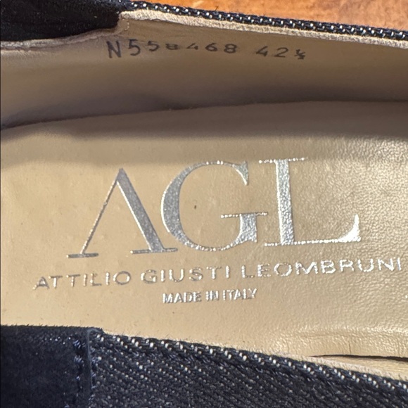 AGL Women's Navy Denim Flats - Picture 12 of 12